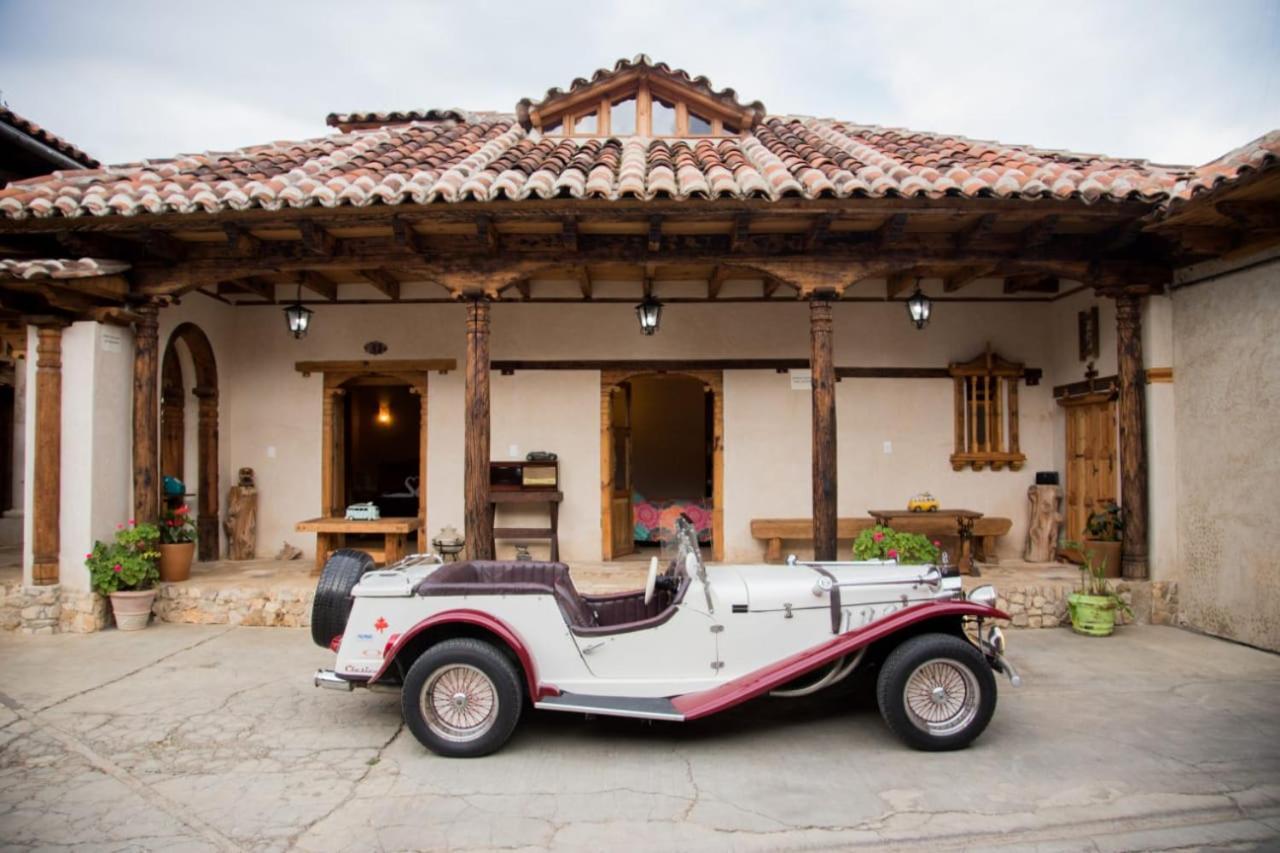 Hotel Casa De Gandhi San Cristóbal de Las Casas Kültér fotó
