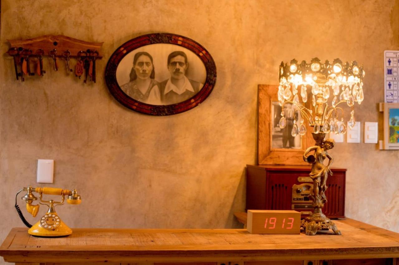 Hotel Casa De Gandhi San Cristóbal de Las Casas Kültér fotó